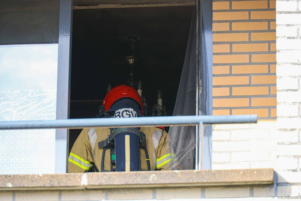 Woning vol rook door tosti-ijzer