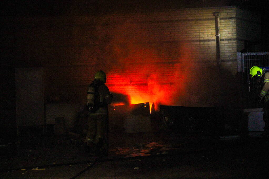 Meubilair in brand bij voetbalvereniging VV Zwaluwen