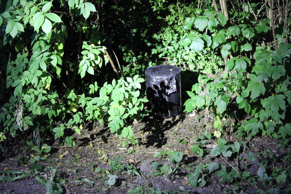 Vat aangetroffen in bosjes