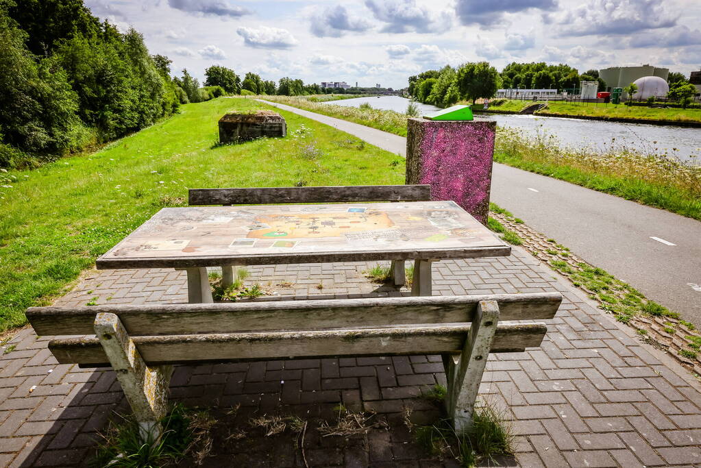 Antisemitisme leuzen met hakenkruis aangetroffen