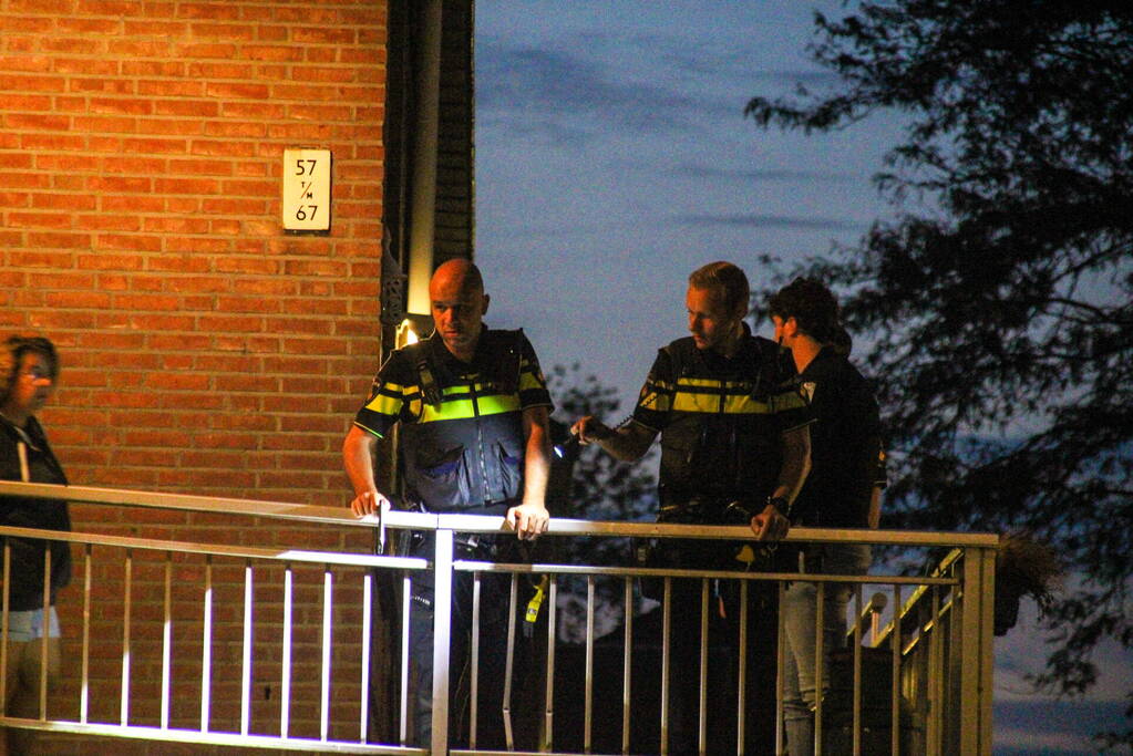 Persoon gewond in been na steekincident