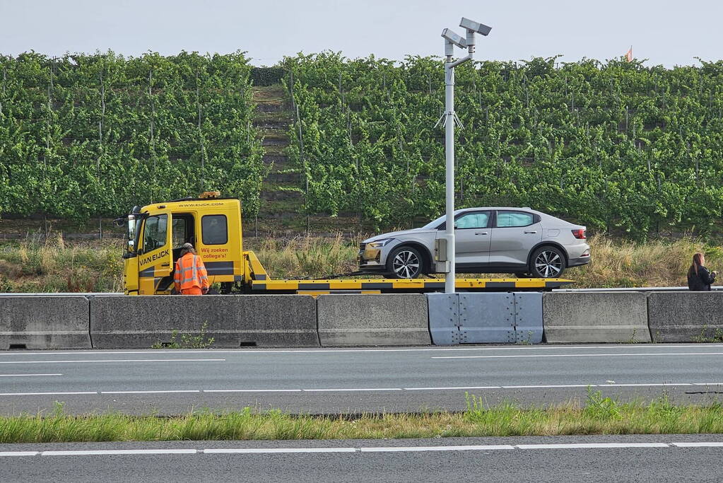 Flinke file na eenzijdige aanrijding