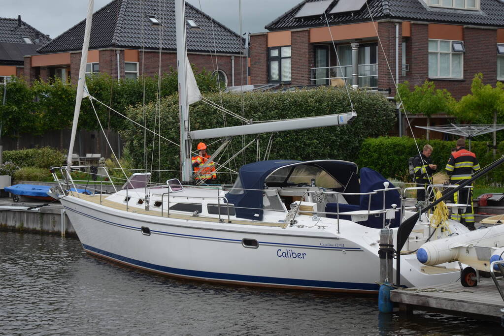 Brandweer ingezet voor verhitte accu op zeiljacht