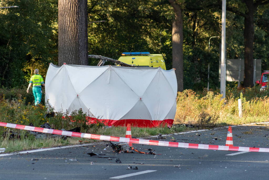 Dode bij ernstige aanrijding