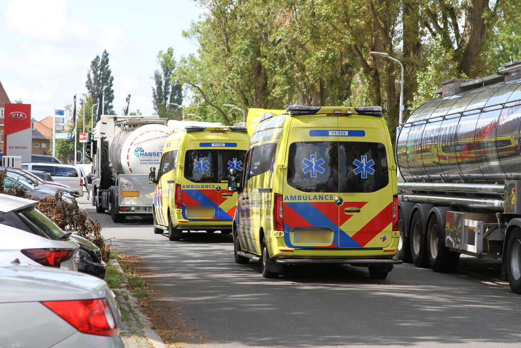 Persoon valt van hoogte en raakt zwaargewond