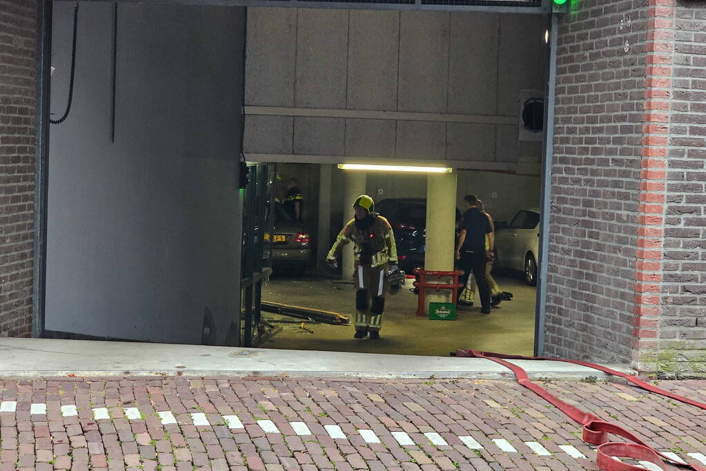 Gewonde na ongeval in parkeergarage