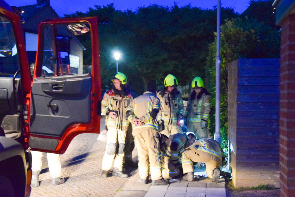 Brandweer ingezet voor kortsluiting in lantaarnpaal