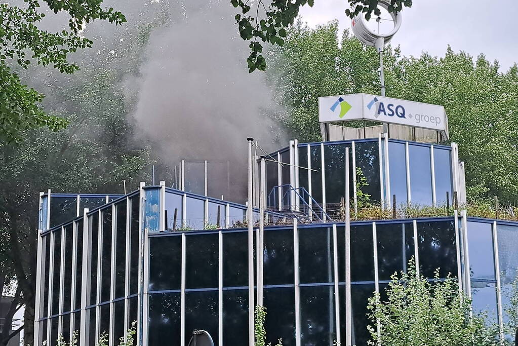 Flinke rookontwikkeling bij brand in leegstaand pand