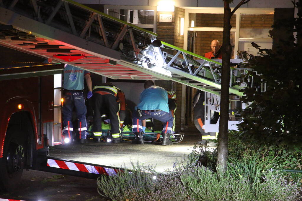 Persoon gewond na incident in flatwoning