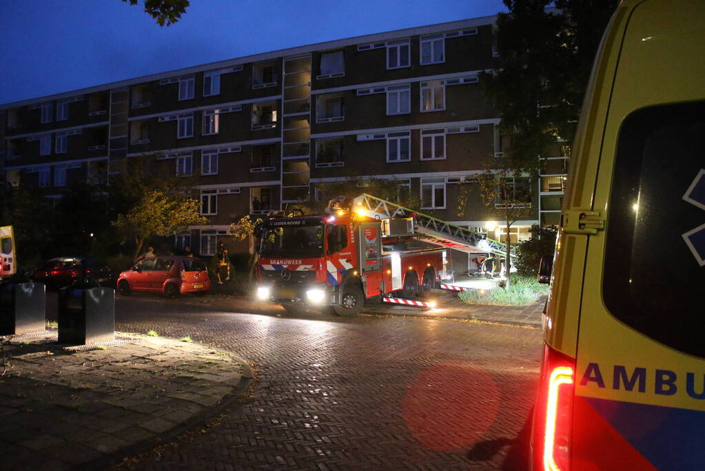 Persoon gewond na incident in flatwoning