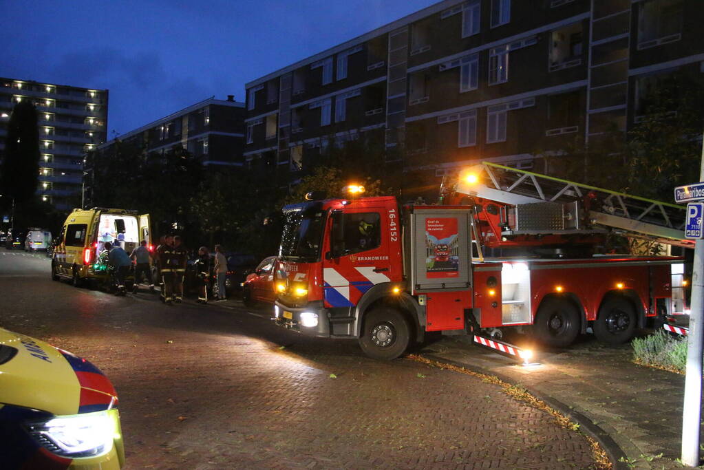 Persoon gewond na incident in flatwoning