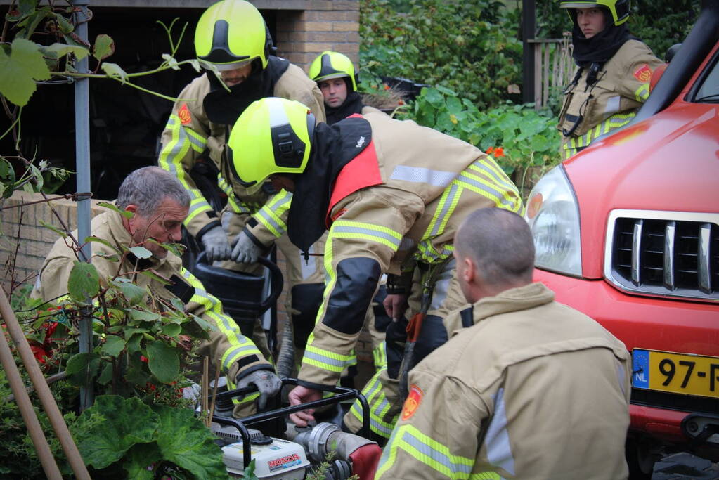 Garagebox volgelopen met water