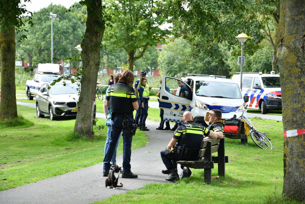 Park afgezet na vondst kleding