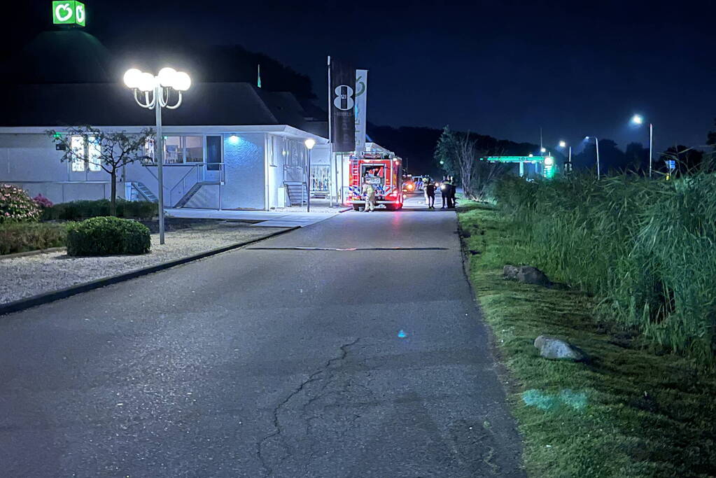 Brandweer doet onderzoek naar gaslucht