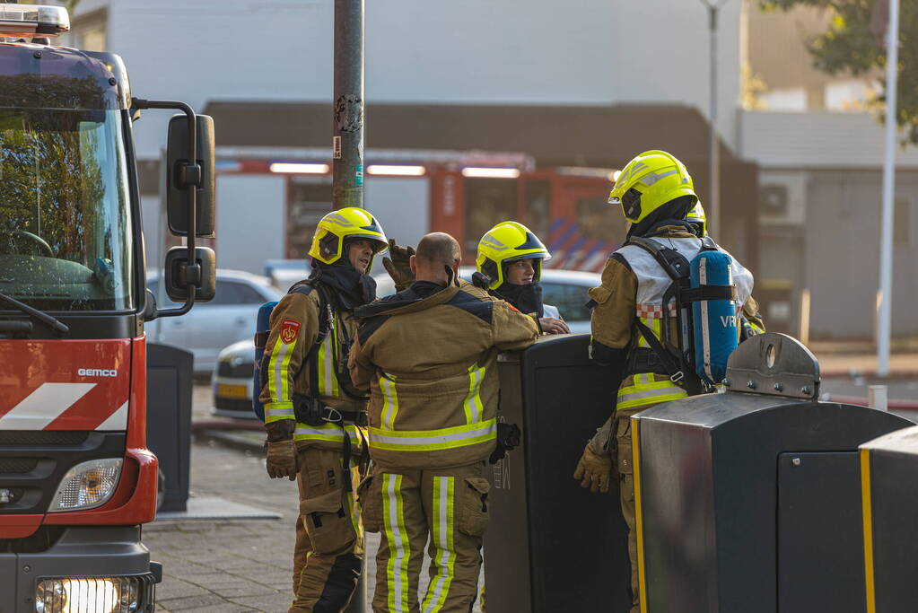 Grote uitslaande brand bij Albert Heijn