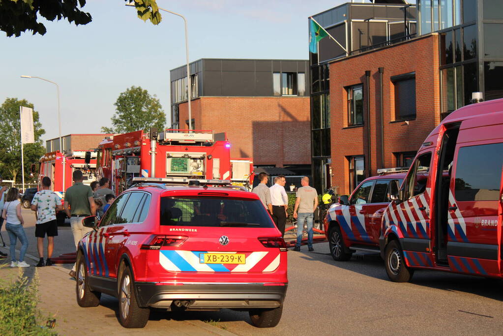 Grote brand bij autogarage