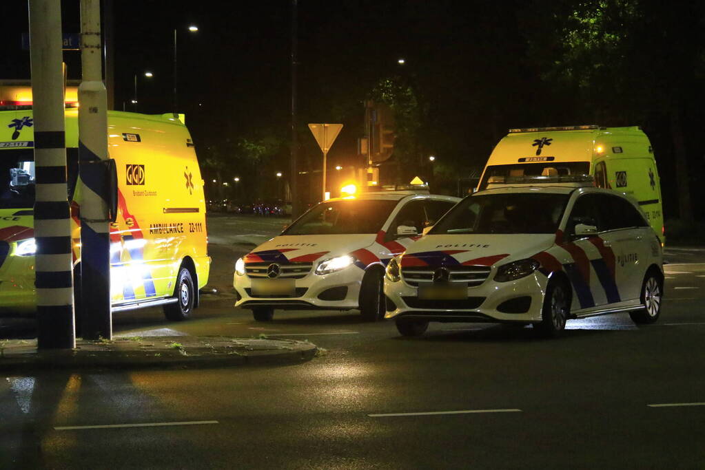 Fietser raakt gewond bij aanrijding met personenauto