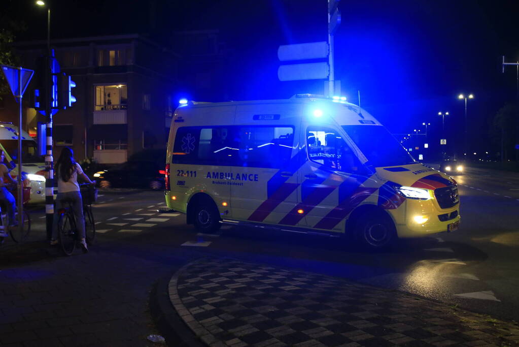 Fietser raakt gewond bij aanrijding met personenauto