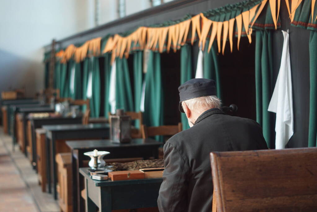 Verjaardag van koningin Wilhelmina wordt gevierd