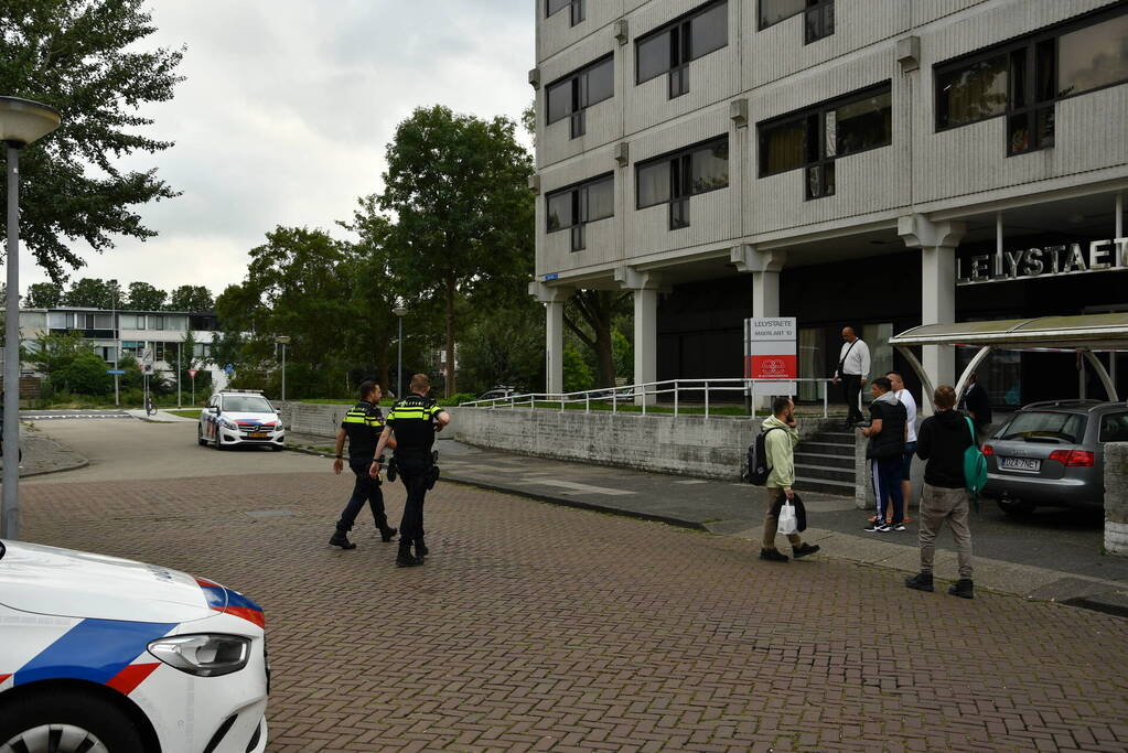 Man gewond bij steekincident in Lelystaete