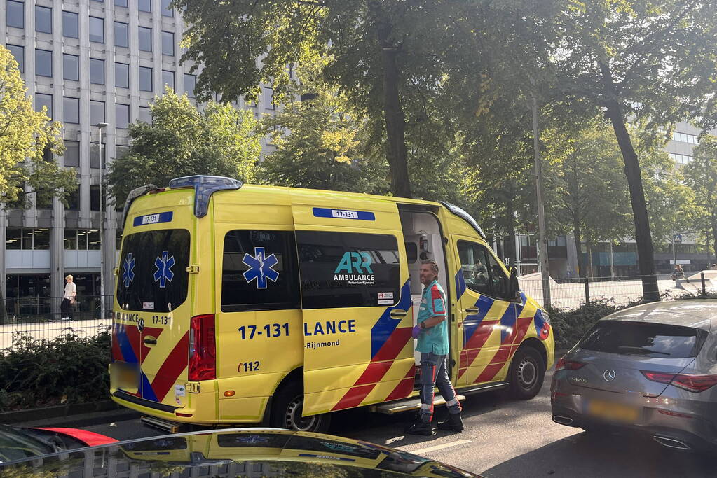 Motor aangereden door personenauto