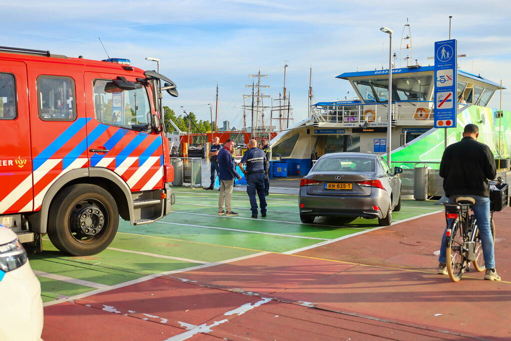 Brand in accuruimte van veerpont