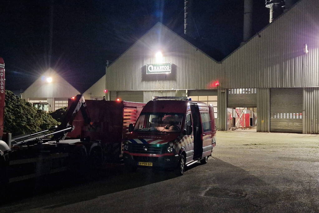 Brandweer uren bezig met brand bij grasdrogerij