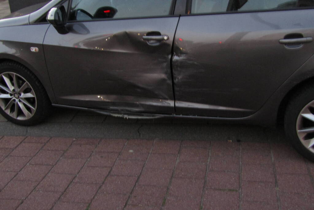 Drie auto's betrokken bij ongeval