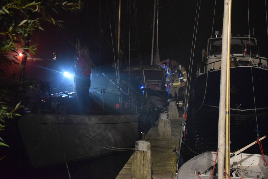 Brandweer behoudt schip door snelle actie