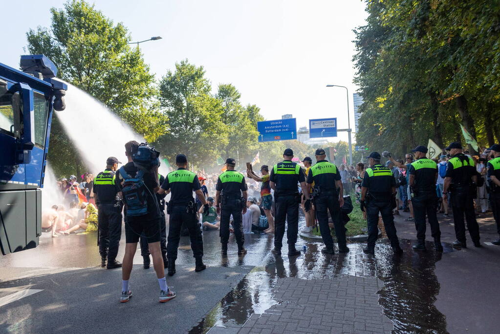 XR-demonstranten verzamelen zich voor nieuwe grote demonstratie