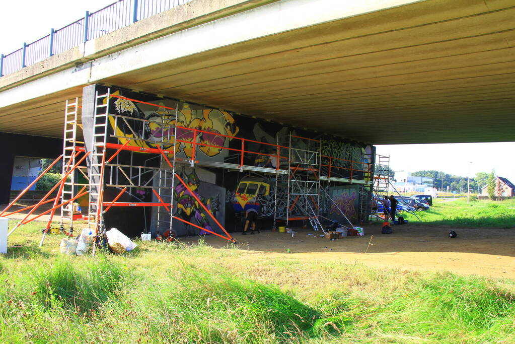 Graffitispuiters trekken veel bekijks