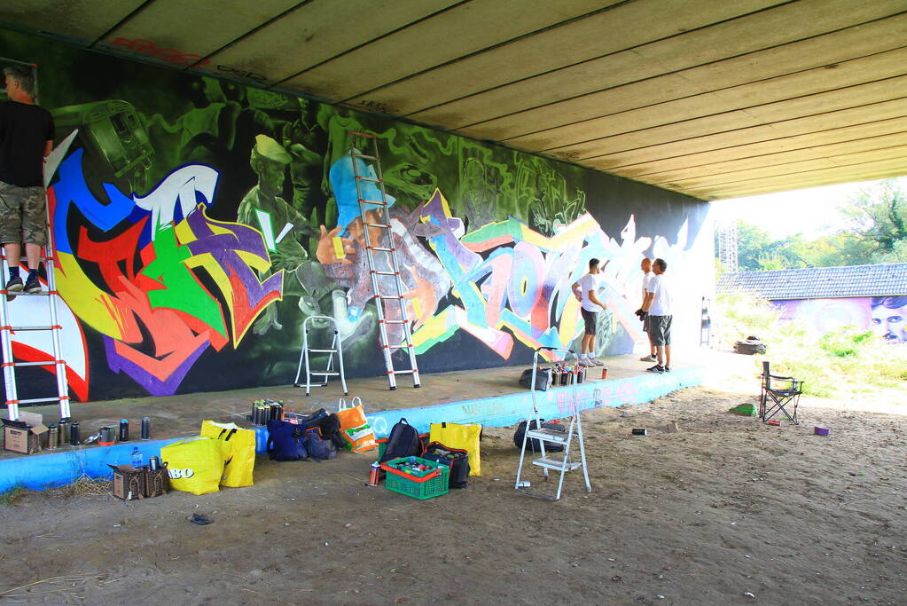 Graffitispuiters trekken veel bekijks