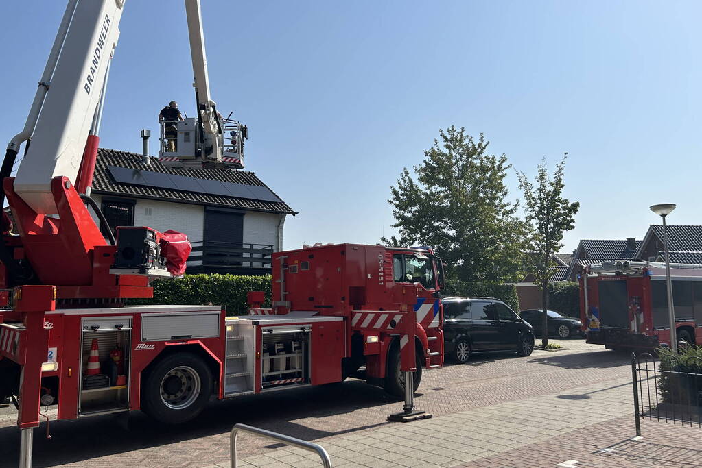 Brandweer ingezet voor mogelijke kat in schoorsteen
