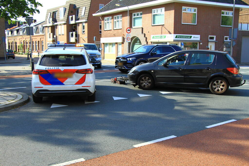 Fietser in botsing met automobilist