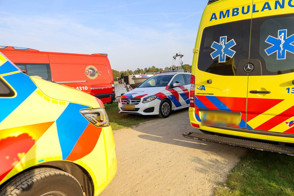 Grote zoekactie naar vermiste man in water