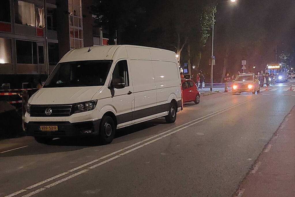 Bestelbus mogelijk beschoten