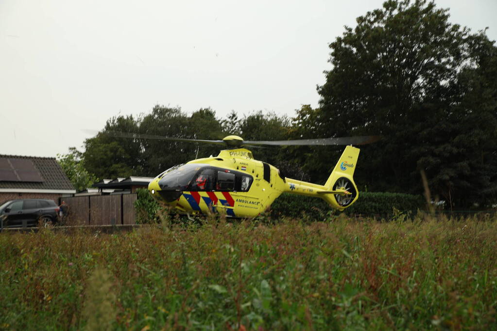 Fietser ernstig gewond bij botsing met automobilist
