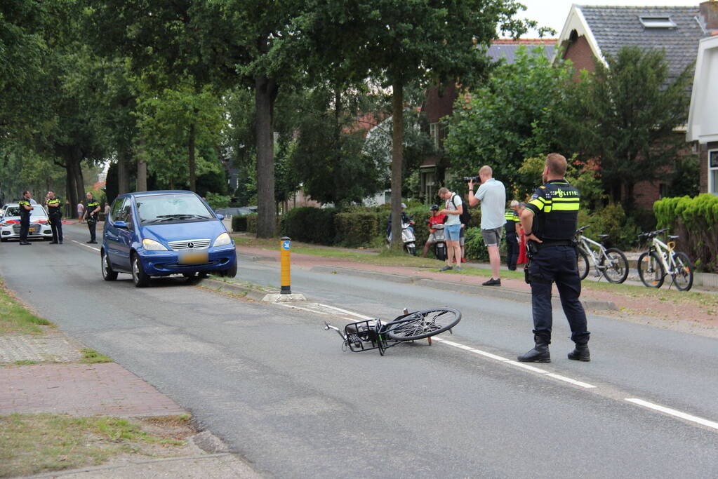 Fietser ernstig gewond bij botsing met automobilist