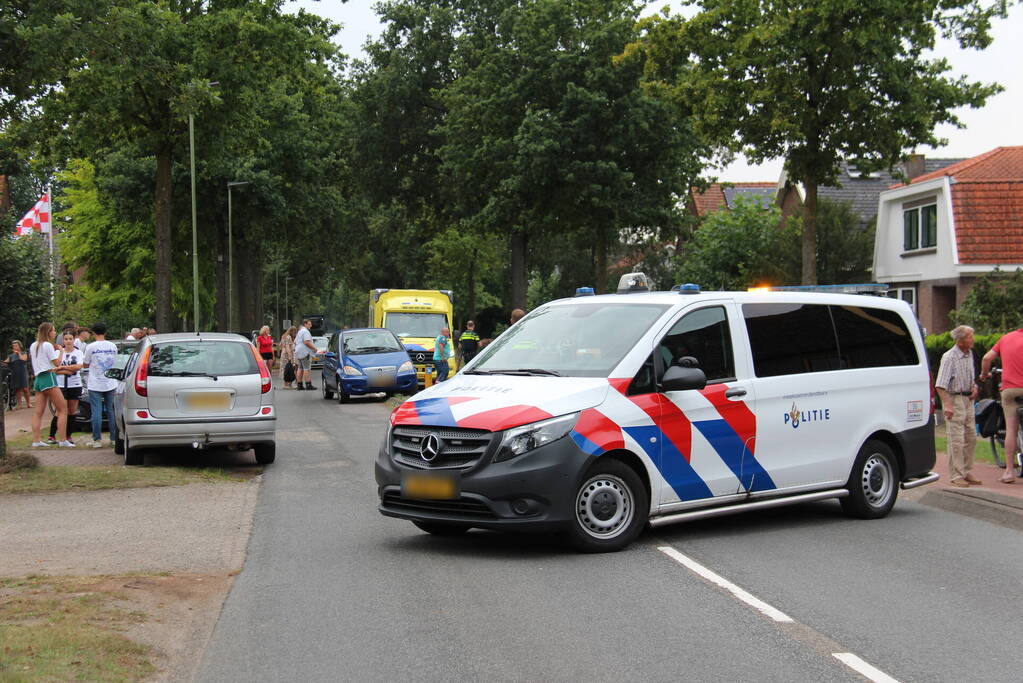 Fietser ernstig gewond bij botsing met automobilist