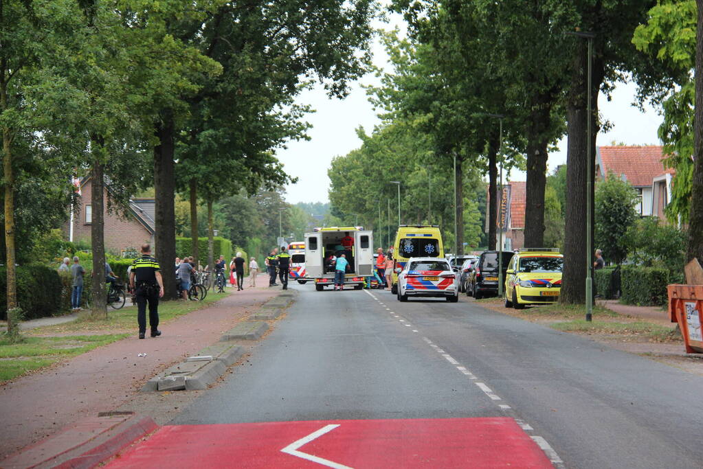 Fietser ernstig gewond bij botsing met automobilist