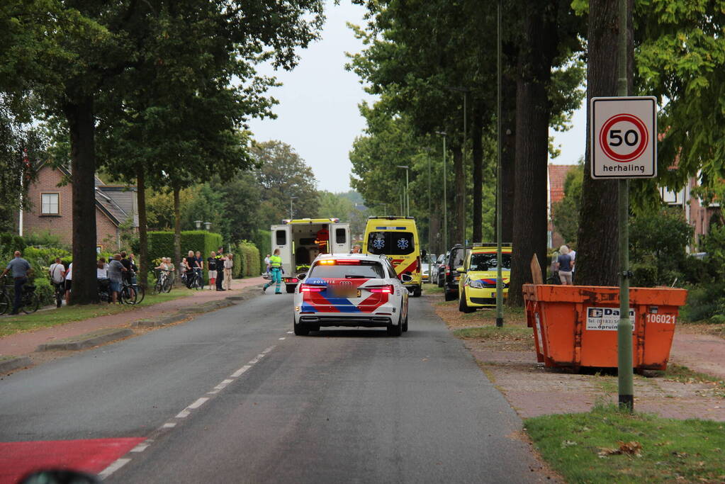 Fietser ernstig gewond bij botsing met automobilist