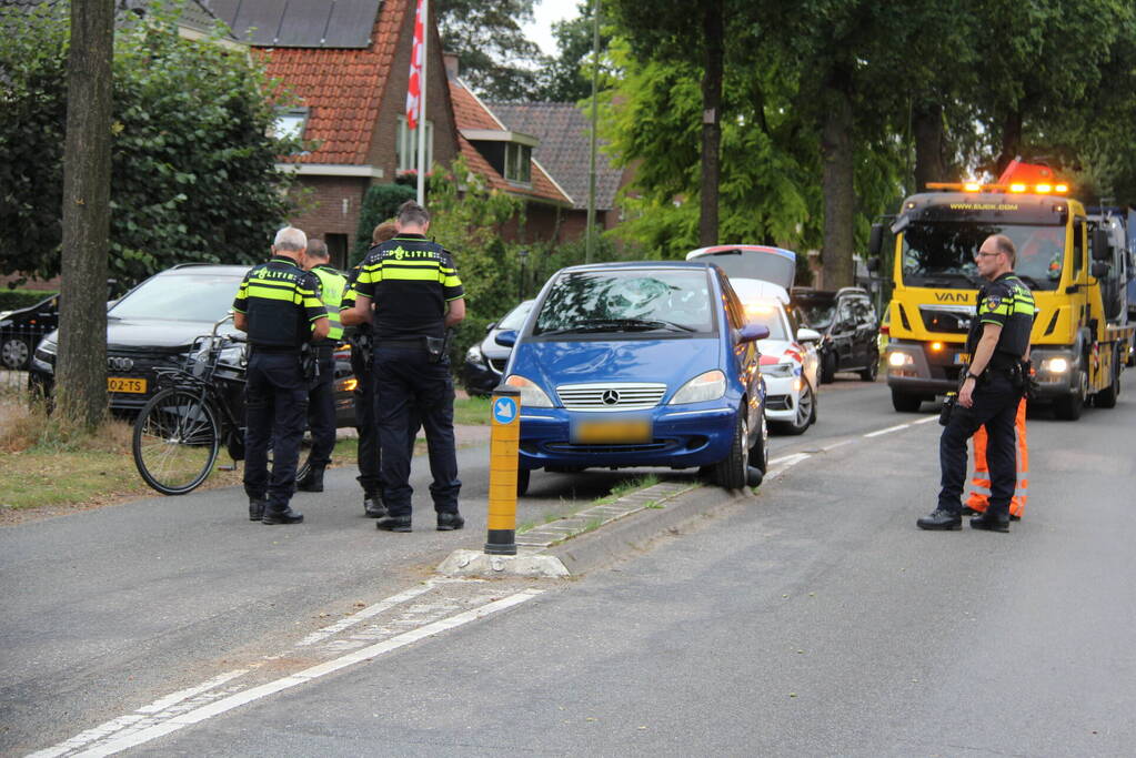 Fietser ernstig gewond bij botsing met automobilist