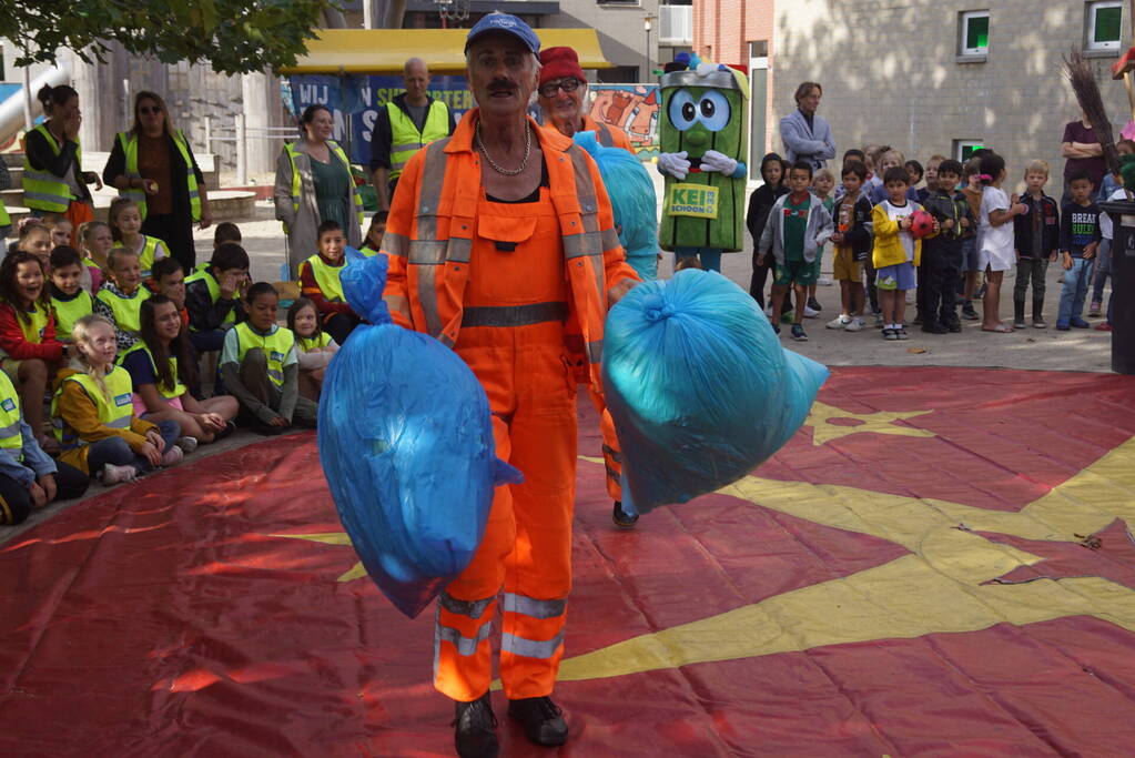 Scholeneditie van World Clean Up Day van start gegaan