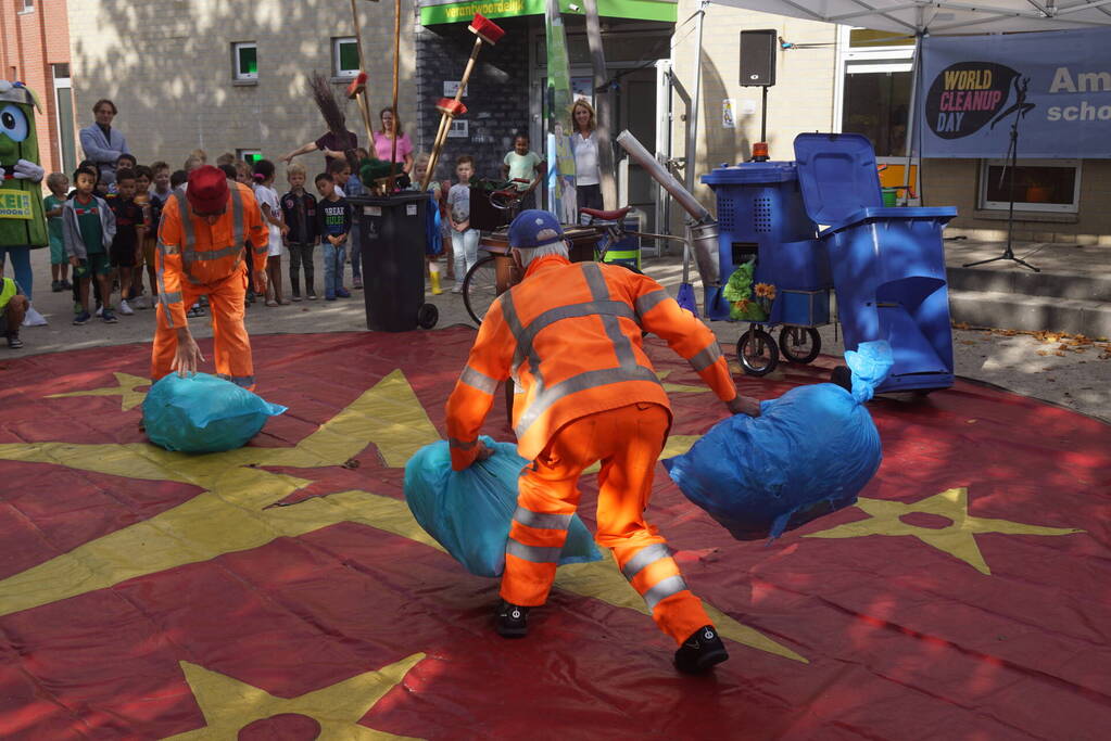 Scholeneditie van World Clean Up Day van start gegaan