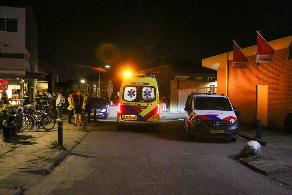 Zwaargewonde bij steekpartij