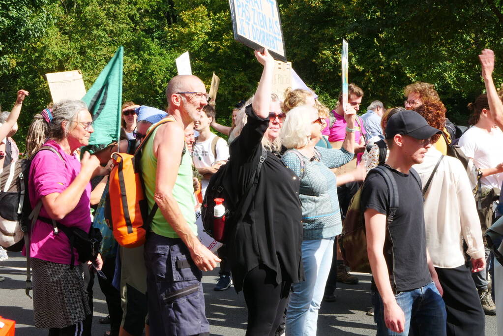 Opnieuw demonstraties door XR