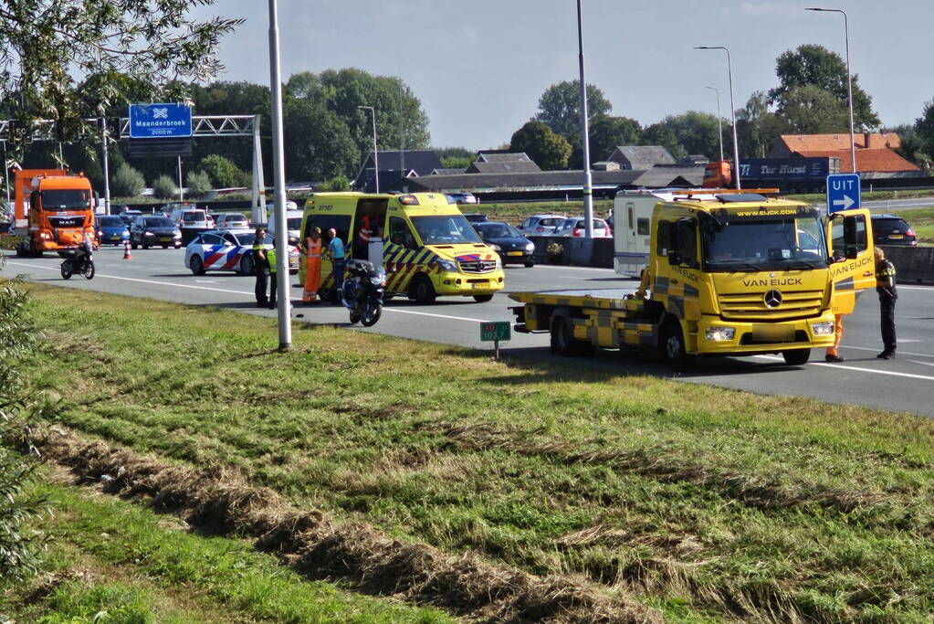 Motorrijder gewond na val op snelweg