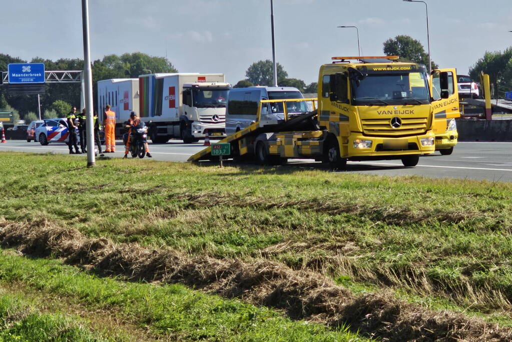 Motorrijder gewond na val op snelweg