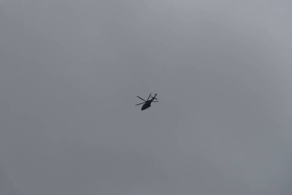 Grote zwarte rookwolken bij industriebrand