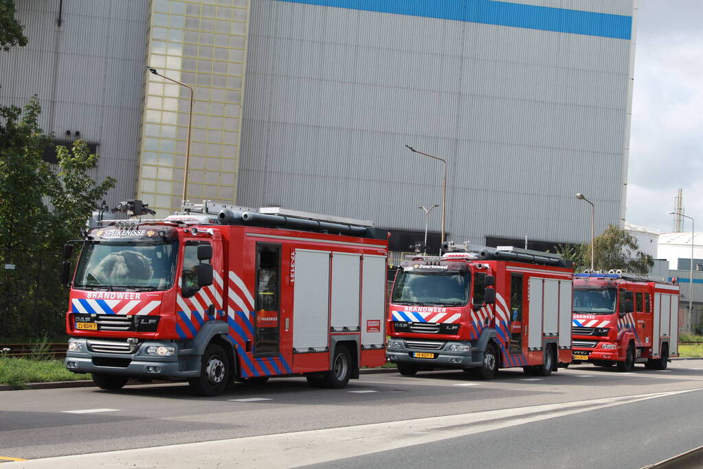 Grote brand in afvalverbrandingsoven zware klus voor brandweer